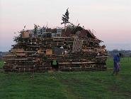 The fnished fire, with Bonfire Captain in shot